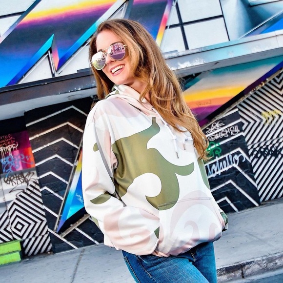 Eloah Apparel Super fun and cute hoodie!! - Picture 1 of 4